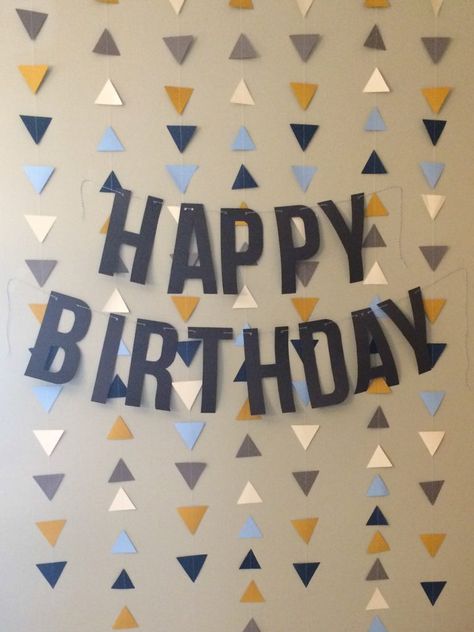 Birthday Craft Decorations, Decoration Ideas Party Simple, Birthday Decoration Ideas With Paper, Birthday Decoration Diy Ideas, Simple Diy Decorations Party, Diy Happy Birthday Decorations, Diy For Birthday Decoration, Paper Craft Birthday Decoration, Craft Paper Decor