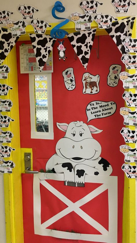 Farm unit classroom door! Cow Door Decorations Classroom, Cow Classroom Theme Decor, Farm Classroom Decorations, Cow Classroom, Infant Activities Daycare, Farm Classroom Theme Decor, Ag Club, Teacher Appreciation Door Decorations, Farm Classroom