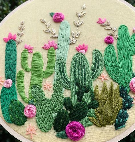 Embroidered Cactus, Cactus Embroidery, Advanced Embroidery, Fiber Art Quilts, Basic Embroidery Stitches, Embroidery Hand, Cactus Flowers, Embroidery Floral, Cute Embroidery