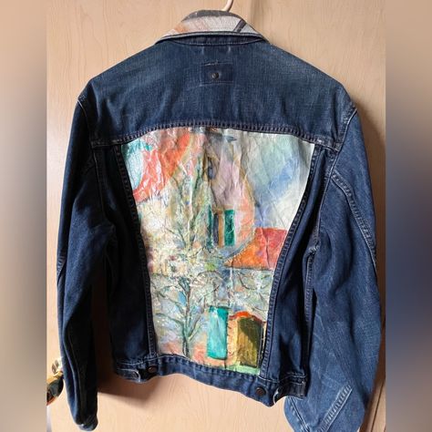 Anthropologie Levis Denim Jacket With Unique Painted Back Panel Patch. Limited Edition Rare Designer Leslie Oschmann Swarm Upcycled Vintage 90s Levi's Made In Usa Women's Blue Denim Faded Painted Art Back Patch Panel Jean Jacket. - Two Front Button Close Chest Pockets With Two Bottom Side Pockets. -Tapered Body With Adjustable Button Hemline And Button Close Front. -In Excellent Condition - Minor Faded By Design. Upcycle Denim Jacket, Patched Jean Jacket, Jean Jacket With Patches, Painted Jean Jacket, Denim Duster, Jean Jacket Patches, Womens Denim Vest, Upcycled Denim Jacket, Upcycled Jeans