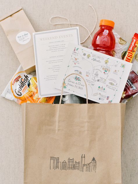 Give your guests a taste of the urban venue they're heading to with a scene of the city's skyline printed on your welcome bags, like this couple did. Wedding Welcome Baskets, Hotel Welcome Bags, Welcome Baskets, Welcome Bag, Hollywood Wedding, Break The Rules, Wedding Welcome Bags, Beach Wedding Favors, Wedding Souvenirs