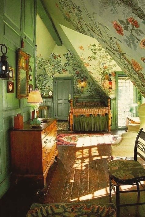 garden goblin on Twitter: "✨🌿🌹🌿✨… " Cottage In The Woods, Dream Cottage, Cottage Core Aesthetic, Room Deco, Aesthetic Rooms, Room Ideas Bedroom, Dream Rooms, Pretty House, Aesthetic Bedroom