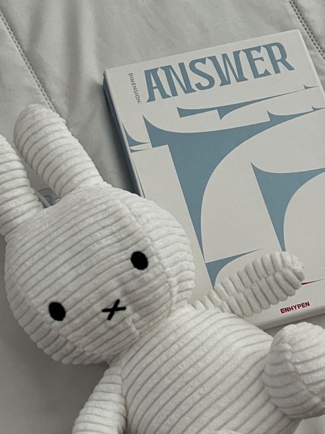 Korean Aesthetic, Cute Stuffed Animals, White Aesthetic, Wallpaper Iphone Cute, Blue Aesthetic, Cute Bunny, Cute Wallpapers, Aesthetic Wallpapers, Mood Board