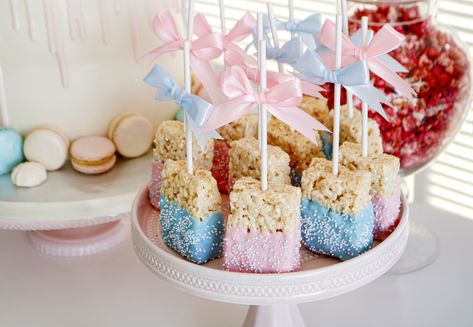 Gender Reveal Rice Krispie Treats, Rice Krispies Treats, Krispies Treats, Rice Krispie Treats, Rice Krispie, Reveal Party, Reveal Parties, Italian Food, Krispie Treats