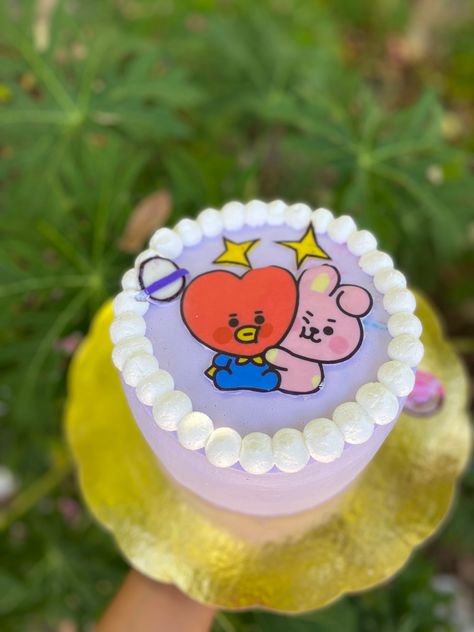 Bt21 Birthday Cake, Birthday Plan Ideas, Bts Party, Bts Cake, Korean Cake, Mini Cakes Birthday, Simple Birthday, Simple Birthday Cake, Birthday Planning