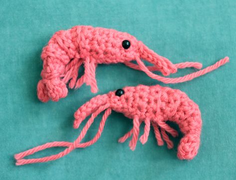 Shrimp Amigurumi, Twinkie Chan, Knitting Amigurumi, Amigurumi Knitting, Crochet Fish, Hoodie Diy, Crochet Gratis, Crochet Food, Fun Crochet Projects