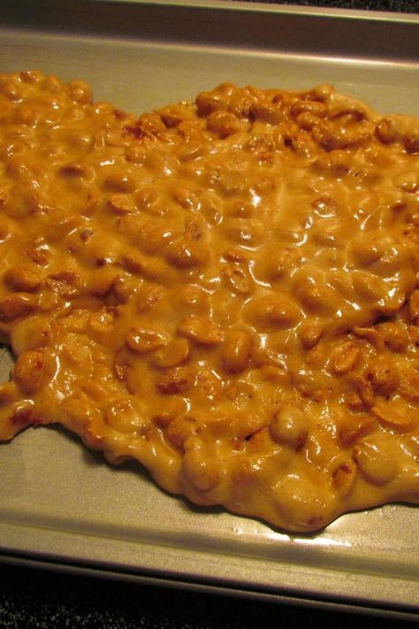 10 Minute Microwave Peanut Brittle Peanut Brittle Microwave Recipes, Peanut Brittle Recipe Microwave, Microwave Cashew Brittle, Microwave Brittle Recipe, Homemade Peanut Brittle Easy, Cashew Brittle Recipe Easy Microwave, Peanut Butter Brittle Easy, Easy Peanut Brittle Recipe Simple, Crockpot Peanut Brittle