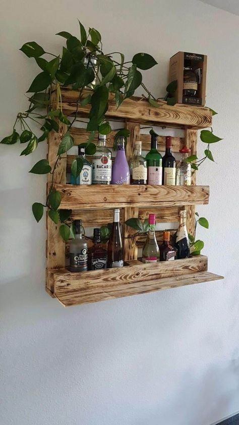 Pallet spice rack