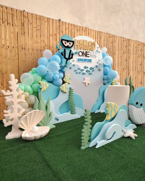 Under The Sea Theme Birthday For More Details, Contact Here👇 WhatsApp : +974 77 00 11 69 Call : +974 77 00 11 69 #undertheSea #undertheseaparty #undertheseatheme #undertheseathemedparty #undertheseastyrobackdrop #undertheseabackdrop #kidsparty #kidspartydoha #kidsevent #kidseventplanner #najatevents #najateventsplanner Fish Themed Birthday Party, Sea Theme Birthday, Under The Sea Theme Party, Sea Birthday Party Decorations, Fishing Themed Birthday Party, Birthday Under The Sea, Fish Party, Bday Party Kids, Under The Sea Birthday