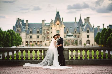 Destination wedding at the Biltmore Estate Wedding with Asheville Event Co - North Carolina - #wedding #destinationwedding #engaaged #weddinginspiration #weddingreception The Biltmore Estate Wedding, Biltmore Wedding Asheville, Biltmore Estate Wedding, Italian Gardens, Biltmore Wedding, The Biltmore Estate, The Biltmore, Asheville Wedding, Biltmore Estate