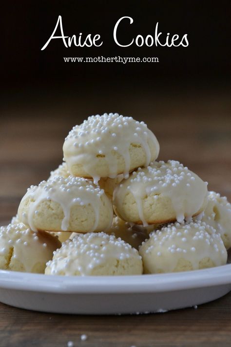 anise cookies  cook only 8-10 minutes.. BURNS EASILY !!  sticky.. just drop off spoon.  Very Good and they don't spread out when baking Italian Anise Cookies, Mother Thyme, Christmas Cutout Cookies, Anise Cookies, Italian Christmas Cookies, Italian Cookie Recipes, Snowball Cookies, Italian Cookies, Xmas Cookies