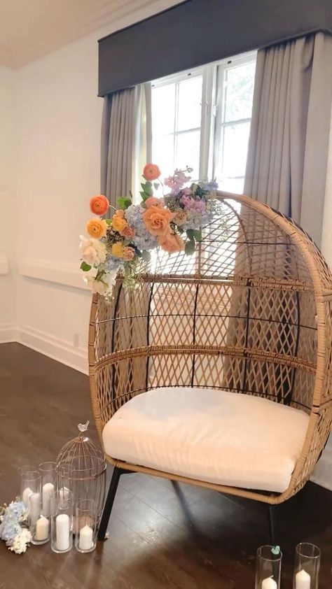 Bridal Shower Chair, Bridal Chair, Bridal Shower Planning, Boho Chair, Baby Shower Tea, Shower Chair, Boho Bridal Shower, Bridal Shower Cake, Bridal Shower Rustic