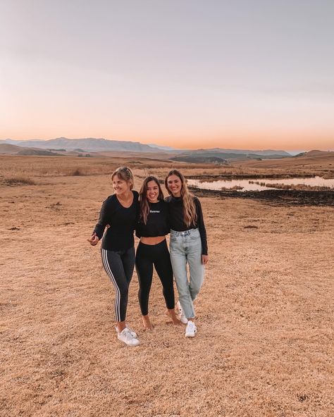 A weekend escape to the Underberg in KZN, South Africa Girls Weekend Getaway, Weekend Escape, Girls Weekend, Weekend Getaway, Weekend Getaways, South Africa, Couple Photos