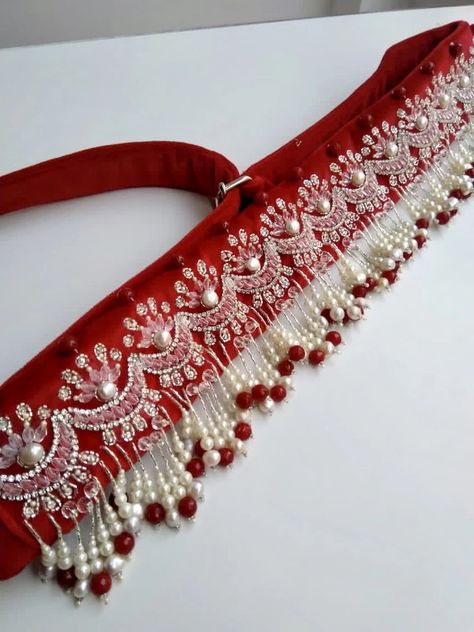 Maggam Work Belt Designs, Maggam Work Hip Belts, Belts Design, Saree Belt, Embroidery Belt, Saree Tassels Designs, Saree With Belt, Hand Beaded Embroidery, Work Belt