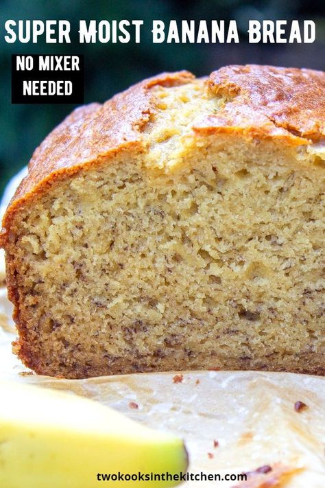 Super Moist Banana Bread, Halloween Food Ideas, Banana Bread Recipe Moist, Moist Banana Bread, Easy Banana Bread Recipe, Fall Dinner Recipes, Best Banana Bread, 140 Pounds, Banana Bread Recipe