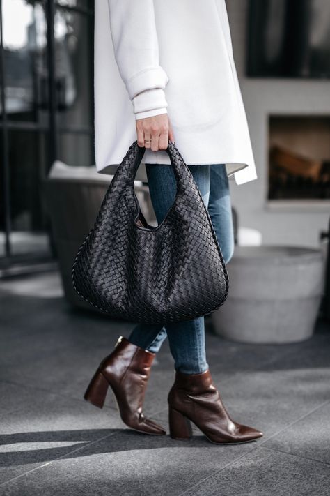 Bottega Veneta from Nordstrom Medium Jodie Bag, Bottega Veneta Bag Outfit, Hobo Bag Outfit, Bottega Jodie, Bottega Veneta Jodie, Bottega Veneta Bag, Bottega Veneta Intrecciato, Brown Booties, Everyday Tote