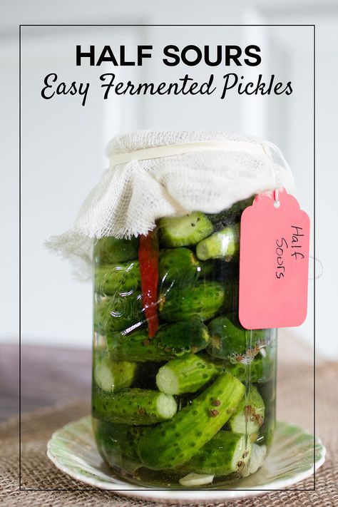 Polish Pickles, Easy Pickling Recipes, Easy Pickle, Pickle Recipes Homemade, Sour Pickles, European Dishes, Canning Pickles, Fermented Pickles, Pickle Recipe