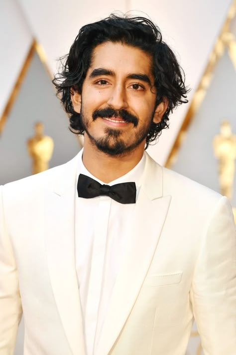 10 Best Long Hairstyles for Men - How to Style Long Hair for Men Popular Haircuts For Men, Smart Hairstyles, Mens Medium Length Hairstyles, Hair Myth, Best Haircuts For Men, Dev Patel, Long Hair Men, Mens Hairstyles Medium, Tousled Hair