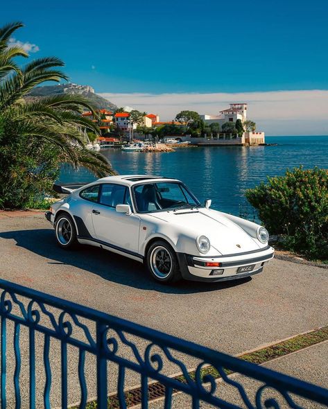 Morning Drive around Monaco 🇲🇨 in this incredible Porsche 930 Turbo G50 from 1989, 1 of 857 finished in his original Grand-Prix White 🤍… | Instagram Morning Drive, Porsche 930 Turbo, 930 Turbo, Top Pictures, White Instagram, Porsche 930, Porsche Classic, Model Ideas, Cool Car Pictures