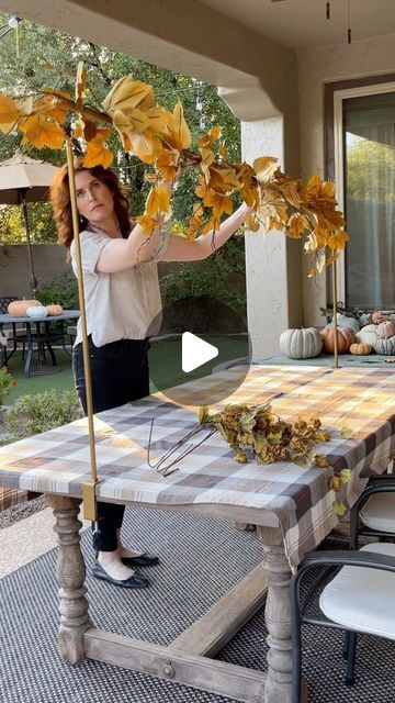 Jennifer / Stylist / Flowers & Tables 🌸🍃 on Instagram: "“Can we hang meat from it for the ultimate dining experience?” asked my husband, upon seeing me set up this over the table rod 🤦🏻‍♀️😆 Want an easy way to add a little extra flair to your tablescapes? This adjustable rod is your answer. With the holidays coming up, this will be such a fun way to add some extra holiday cheer. Comment SHOP, for a link to be sent to your inbox. Or, link is also in my bio. I’ve always admired this over the table rod that local table stylist and hostess extraordinaire, Lory @tohavetohost often uses, and I was drawn to the endless creative possibilities it afforded, as demonstrated on her beautiful feed. For major table inspiration, head on over to her lovely page.🩷 #tabledecor #falldecor #thanksgiving Thanksgiving Table Rod Decor, Hanging Centerpieces Table, Over The Table Rod Fall Decor, Table Rod Decoration, Over The Table Rod Decor Diy, Table Rod Decoration Ideas, Over The Table Rod Decor Ideas, Thanksgiving Round Table Decor, Over Table Rod Decor