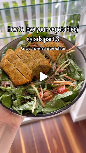 Leanne Ward - Nutrition Expert on Instagram: "🥗EAT MORE SALAD WITH MY DELICIOUS CHICKEN SNITTY SALAD RECIPE!

Easy, yummy and fat loss friendly🔥

Before I get comments saying it’s better to make your own chicken schnitzel, it absolutely is but this is for my busy gals who just want a filling, high protein and satisfying lunch that has only 5 minutes of prep! If you have the time to make your own, all power to you but some days I do not and this is an easy alternative on those busy days (far better than take out or skipping lunch altogether!)

In a bowl, throw in some salad items (ensure you aim for about 3-5 cups worth). I used baby spinach, rainbow slaw, cherry tomatoes, celery and cucumber. 

Cook your chicken schnitzel as per packet instructions. While the schnitty is cooking, make a Rainbow Slaw, Chicken Schnitzel, Delicious Chicken, Vegetable Salad, Crispy Chicken, Baby Spinach, Yum Yum Chicken, Take Out, Salad Recipe