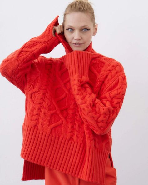 Colorful Knit Sweater, Chunky Knit Sweater Pattern, Honeycomb Stitch, Knitwear Trends, Knit Vest Pattern, Aran Sweater, Deep Orange, Cable Stitch, Sweater Style