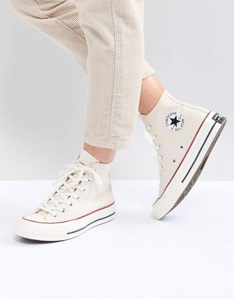 Converse Chuck 70 Hi Sneakers In Cream Baskets Converse, Converse Outfits, Skor Sneakers, High Top Converse, Basket Vintage, Converse Style, Converse Chuck 70, White Converse, Combat Boot