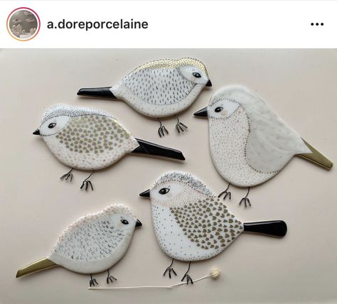 Clay Birds, Clay Bird, Beginner Pottery, Diy Air Dry Clay, Air Dry Clay Projects, Clay Crafts Air Dry, Hand Built Pottery, Clay Ornaments, Ceramics Pottery Art