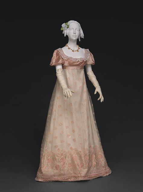 Evening dress, 1810′sFrom the DAR Museum 1810s Dress Ball Gowns, Bridergton Inspired Dresses, Regency Era Fashion Women, Regency Dress Historical, 1816 Dress, 1810s Aesthetic, Georgian Era Dress, 1810s Dress Regency Gown, Regency Inspired Dress