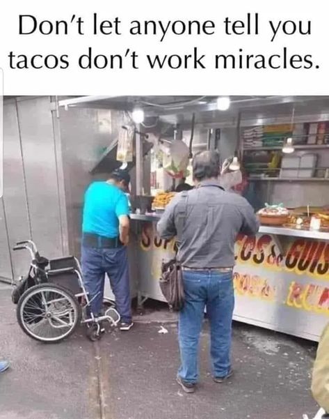 Humor Mexicano, Memes Of The Day, Christian Memes, Morning Humor, Komik Internet Fenomenleri, What’s Going On, Popular Memes, Dankest Memes, Really Funny