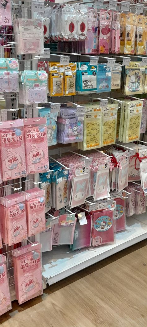 Daiso Japan, sanrio 🌸🐰 Daiso Japan Aesthetic, Daiso Japan Products, Japan University, Cinnamoroll Stuff, Daiso Store, Daiso Korea, Vlogging Aesthetic, Tokyo Photography, Korea Wallpaper