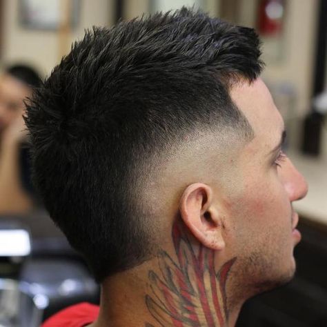 Spiky+Cut+With+Burst+Fade Fohawk Haircut Fade, Fohawk Haircut, Burst Fade Mohawk, Mohawk Hairstyles Men, Burst Fade, Short Spiky Hairstyles, Spiky Hair, Faded Hair, Mohawk Hairstyles