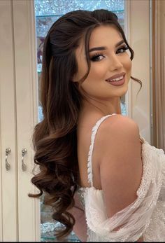 Side Part Open Hairstyles, Engagement Hair And Makeup, Hairstyles For Engagement, Hairstyles Engagement, Long Hair Wedding Styles, Hairstyle Look, Bride Hairstyles, Ponytail Hairstyles, Fesyen Wanita