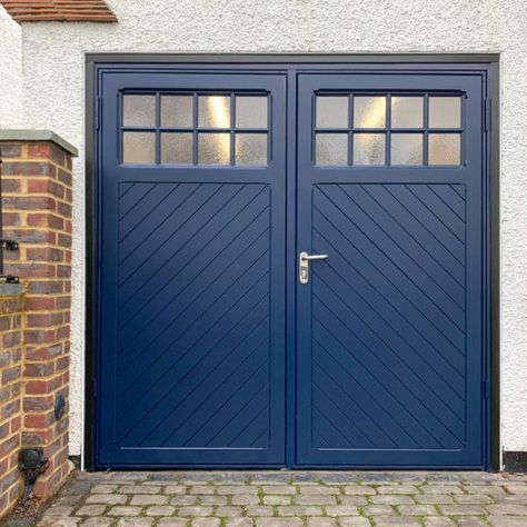 Alternative Garage Doors, Garage Door Alternatives, Garage Door Colours, Omgebouwde Garage, Blue Garage Door, Garage Doors Uk, Composite Garage Doors, Hinged Garage Doors, Unique Garage Doors