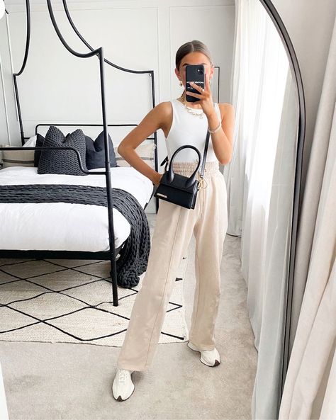 High Waisted Wide Leg Jogger - … curated on LTK Wide Leg Joggers Outfit, Joggers Outfit Women, Lorna Luxe, Wide Leg Outfit, Wide Leg Joggers, Joggers Outfit, Transition Outfits, Zip Cardigan, Spring Summer Outfits