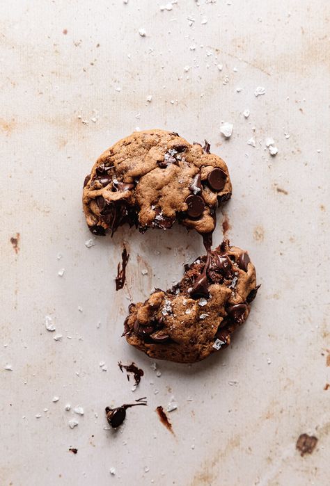 Small Batch Vegan Chocolate Chip Cookies - Yoga of Cooking Cookie Factory, Food Photography Dessert, Brand Moodboard, Baking Journal, Quick Easy Vegan, Dairy Free Chocolate Chips, Vegan Chocolate Chip Cookies, Brown Hairstyles, Dairy Free Chocolate