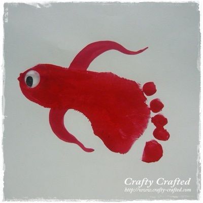 Footprint Crafts, Footprint Art, Handprint Crafts, Daycare Crafts, Handprint Art, Childrens Crafts, Baby Art, Animal Crafts, Baby Crafts