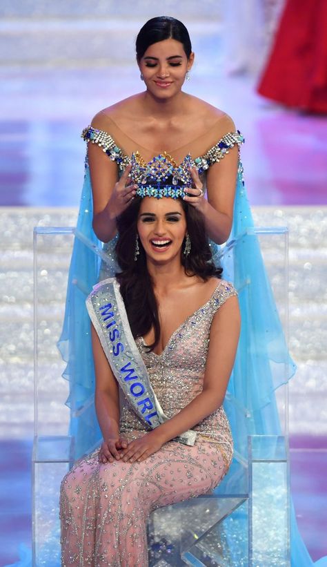 MISS WORLD BEAUTY CONTEST WINNER IS MISS INDIA  Miss England comes second runner-up in Miss World 2017 competition Miss Colombia, Manushi Chhillar, Beauty Regime, Celebrity Culture, Miss India, Beauty Event, Modeling Tips, Holistic Beauty, Female Fitness Model