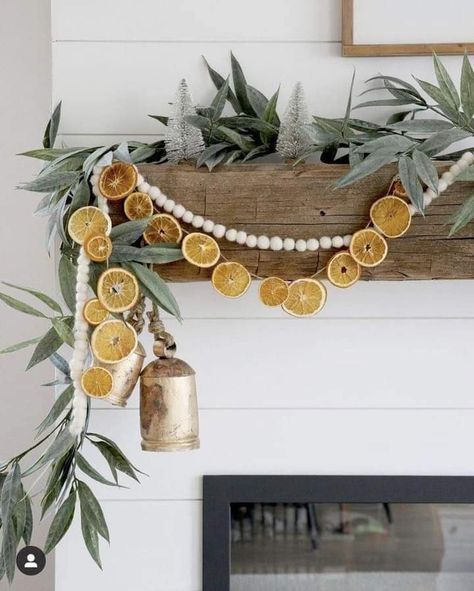 Winter Lemon Decor, Lemons Christmas Decor, Lemon Mantle Decor, Lemon Christmas Decor, Mustard Yellow Christmas Decor, Lemon Christmas Tree, Lemon Garland Decor, Yellow Christmas Aesthetic, Yellow Christmas Decorations