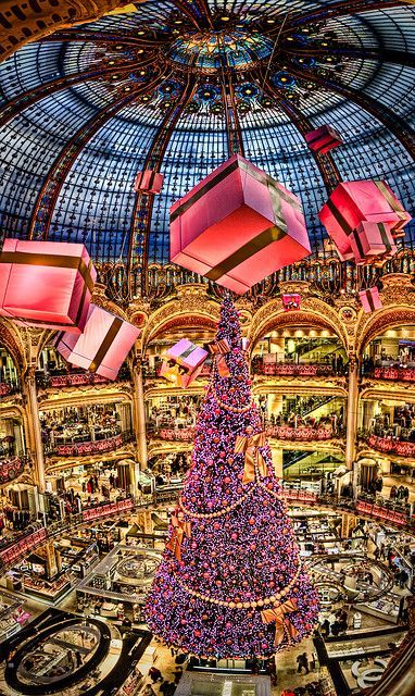 Christmas Tree in Galeries Lafayette - Paris #Christmas #Christmasaroundtheworld #travel Christmas In, Lafayette Paris, I Love Paris, Paris Photo, Galeries Lafayette, Favorite City, City Lights, Belle Photo, Shopping Mall