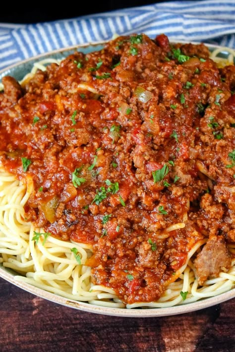 My Grandma's Spaghetti Sauce Grandmas Spaghetti, Summer Squash Recipes, Sauce Spaghetti, Halibut Recipes, Homemade Spaghetti Sauce, Mild Italian Sausage, Homemade Spaghetti, Just A Pinch Recipes, Italian Foods