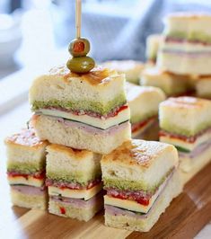 Party Sandwiches Recipes, Pressed Sandwiches, Recept Sandwiches, Tea Party Sandwiches Recipes, Italian Sandwiches, Tea Party Sandwiches, Pressed Sandwich, Sandwiches Recipes, Tea Sandwiches Recipes