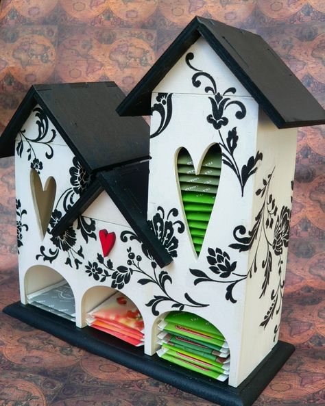 Tea Box, Tea House, Little Houses, Diy Projects To Try, Birdhouse, Tea Bag, Bird House, Fun Crafts, Diy Gifts