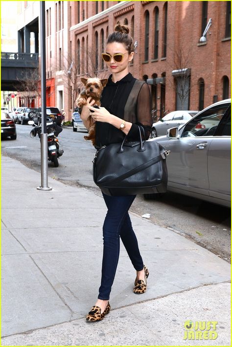 Miranda Kerr Animal Print Flats Outfit, Leopard Print Flats Outfit, Animal Print Shoes Outfit, Leopard Print Shoes Outfit, Leopard Flats Outfits, Leopard Shoes Outfit, Leopard Print Shoes Flats, Flat Shoes Outfit, Cheetah Print Outfits