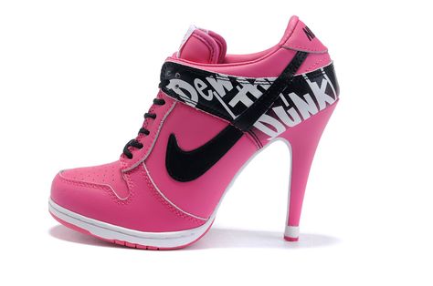 since when do they make these?!?? i want some!!!!!!!!! Pink High Heels, High Heels, Black And White, Nike, Heels, Pink, White, Black