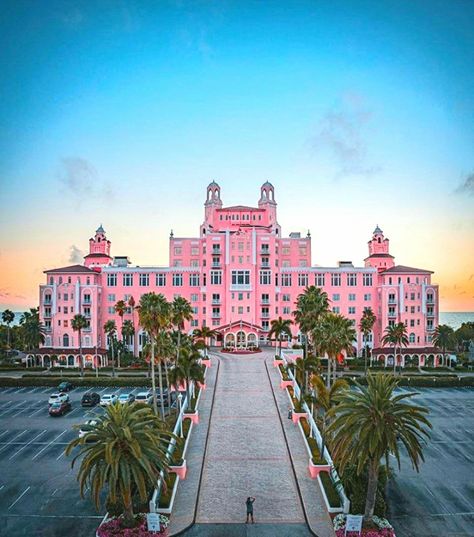 The Don CeSar Hotel in St. Petersburg, Florida aka "The Pink Palace" 💗 💕 💓 💖 I must see this. I must stay here! 3400 Gulf Boulevard, St. Pete, Florida 33706. 1 - (844) 959 - 0071 Toll Free. Reservations@doncesar.com Beach Mansions, Don Cesar Hotel, The Pink Palace, The Don Cesar, St Pete Florida, Don Cesar, Pink Hotel, Pink Palace, Dream Mansion