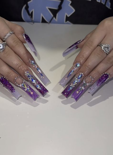 Dark Purple Nails Quinceanera, Dark Purple Nail Designs Ideas, Purple Nails Bling, Purple Nails With Rhinestones Bling, Dark Purple Baddie Nails, Purple Prom Nails Acrylics, Dark Purple Nails With Rhinestones, Dark Purple Birthday Nails, Purple Blinged Out Nails