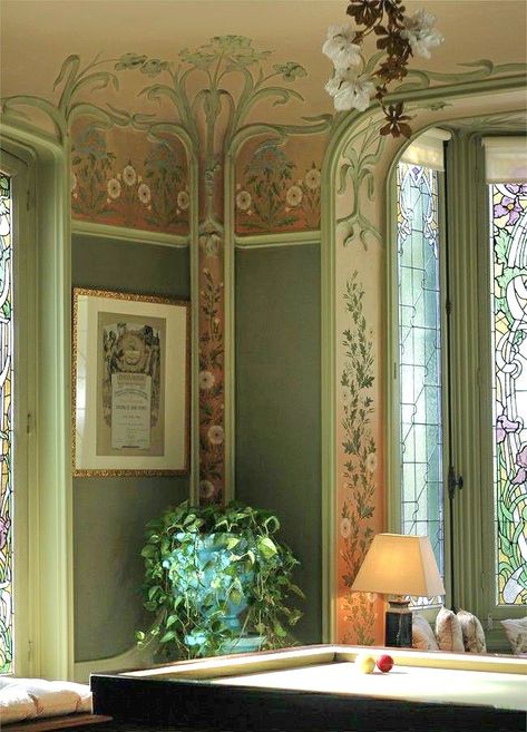 Art Nouveau Living Room, Bedroom Inspirations Master, Art Nouveau Interior, Master Art, Motif Art Deco, Art Nouveau Architecture, Decoration Originale, Bedroom Design Ideas, Pretty House