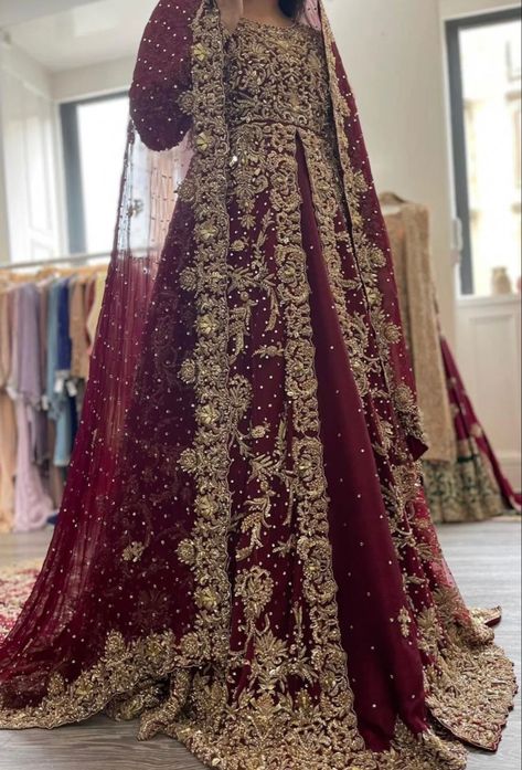 Pakistani Dulhan Dress Wedding Bride, Bridle Dress Pakistani Barat, Maroon Barat Dress, Pakistani Red Bridal Dress, Bridal Red Dress Pakistani, Red Dabka Wedding Gown, Nikkah Dress Muslim, Wedding Dresses Red Pakistani, Muslim Bride Dress