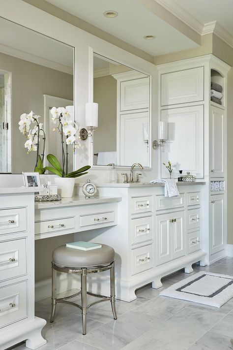 Master Bath With Built In Vanity, Bathroom Vanity Ideas With Makeup Area, Interior Design Master Bath, Bathroom Makeup Vanity Ideas Master Bath, Bathroom Vanity With Linen Cabinet, Master Bath Cabinets, Farmhouse Revival, La Bathroom, Bedroom Vanity Ideas